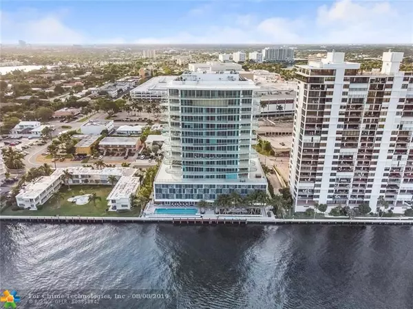 Fort Lauderdale, FL 33304,920 Intracoastal Drive  #PH1