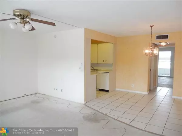 Deerfield Beach, FL 33442,2053 Newport N  #2053