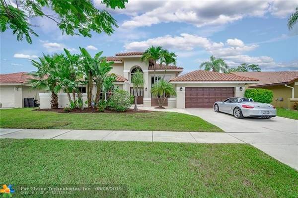 9669 Carousel Cir, Boca Raton, FL 33434