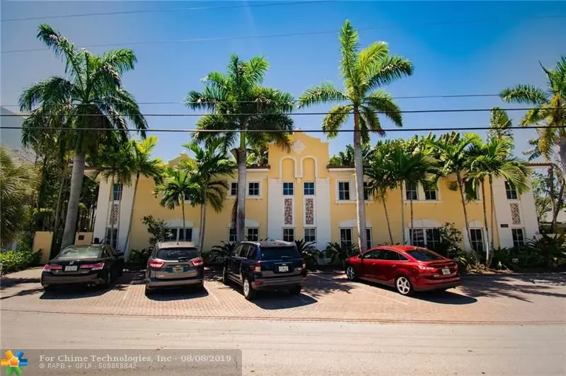 2800 NE 30th St  #1, Fort Lauderdale, FL 33306