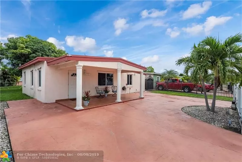 326 W 37th St, Hialeah, FL 33012