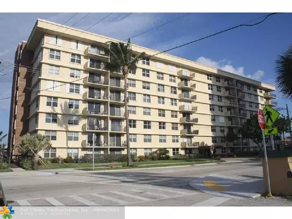 Pompano Beach, FL 33062,1009 N Ocean Blvd  #213