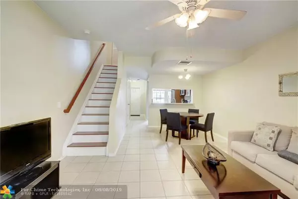 Plantation, FL 33324,150 SW 96 Terrace  #150