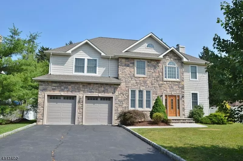11 HOMESTEAD AVE, East Hanover Twp., NJ 07936