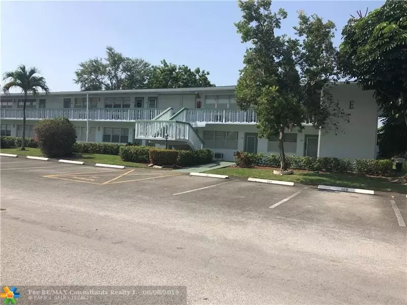 102 Lyndhurst  #102, Deerfield Beach, FL 33442