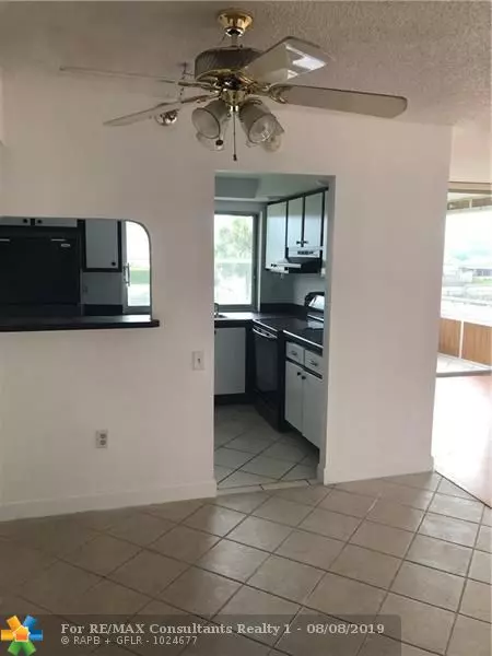 Tamarac, FL 33321,9090 Lime Bay Blvd  #207