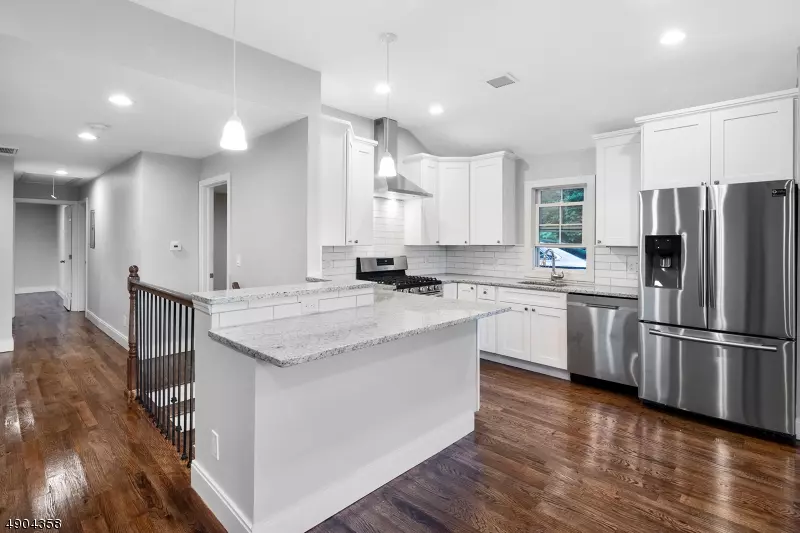 186 SUSQUEHANNA AVE, Lincoln Park Boro, NJ 07035