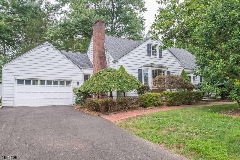 4 E FAIRVIEW DR, Bernards Twp., NJ 07920