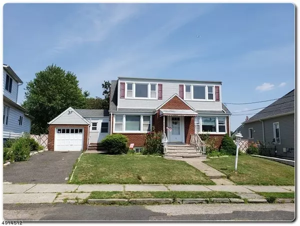 5 3RD ST, Elmwood Park Boro, NJ 07407