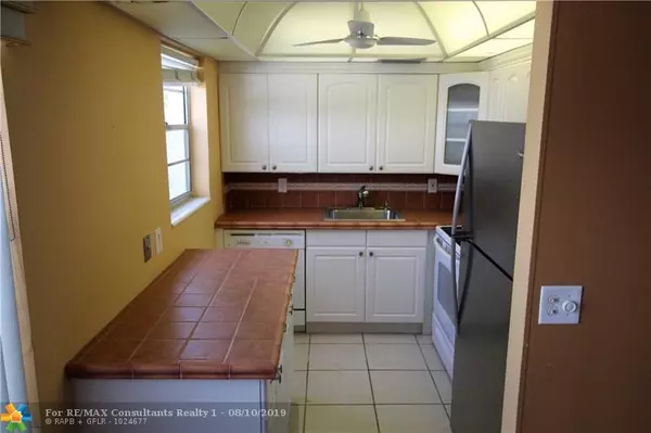 Deerfield Beach, FL 33442,156 Markham H  #156