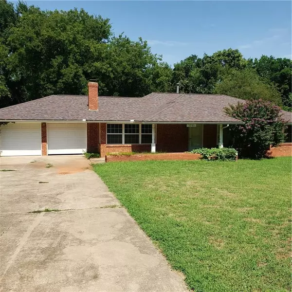 3205 E Maxwell Drive, Oklahoma City, OK 73121