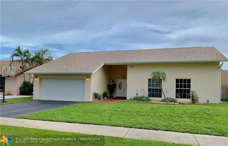 2331 NW 103rd Ave, Pembroke Pines, FL 33026