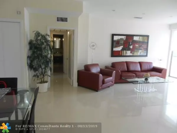 Hallandale, FL 33009,3180 S Ocean Dr  #1719