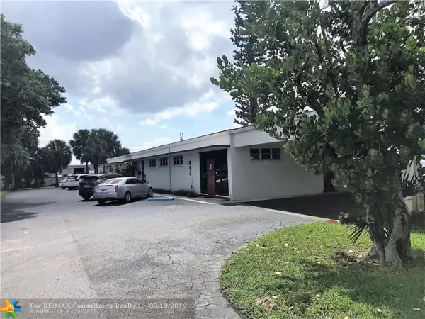 Oakland Park, FL 33334,4910 NE 11th Ave