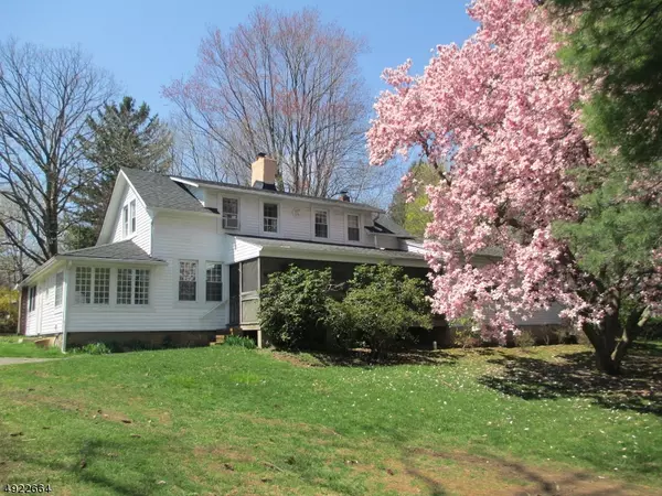 14 UNNEBERG AVE, Roxbury Twp., NJ 07876