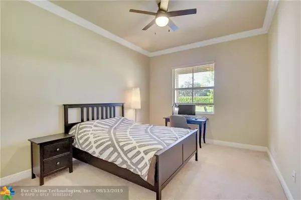 Parkland, FL 33076,8641 Waterside Ct