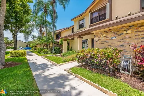 Coconut Creek, FL 33063,3950 Cocoplum Cir  #E