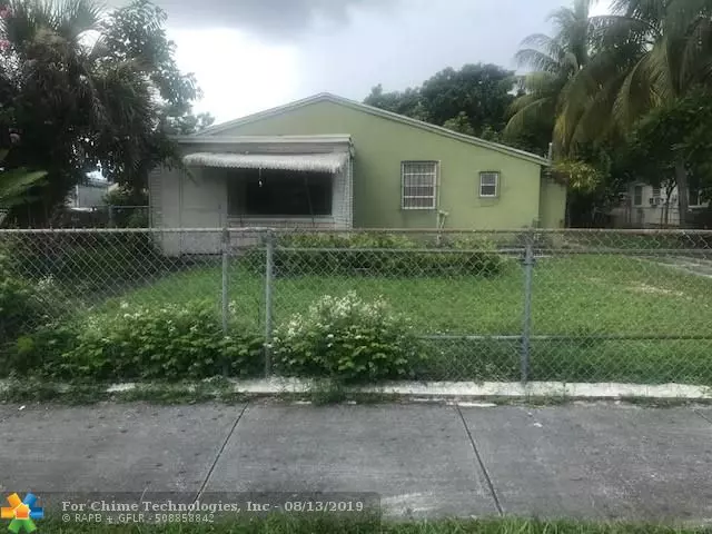 822 E 33rd St, Hialeah, FL 33013