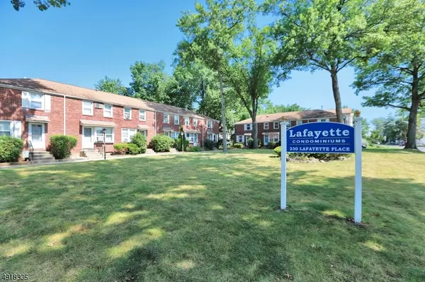 Englewood City, NJ 07631,230 LAFAYETTE PL 3F