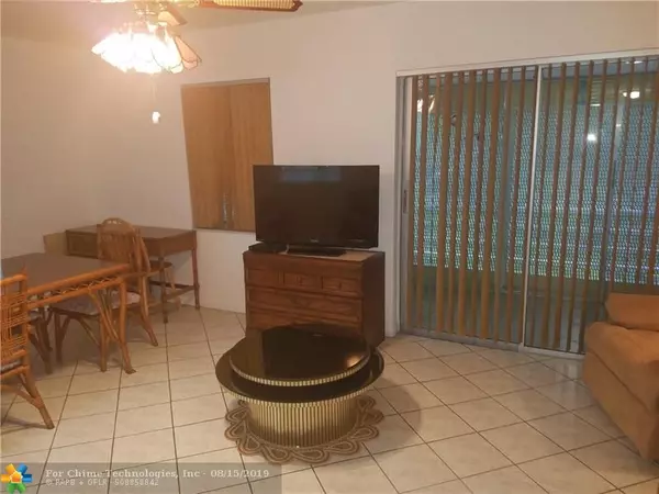 Tamarac, FL 33319,4980 E Sabal Palm Blvd  #341