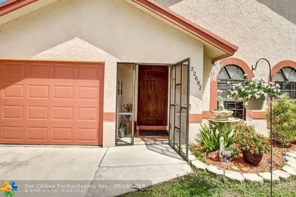 Boca Raton, FL 33428,22682 Pickerel Cir