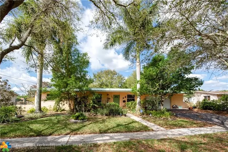 521 Beachwood Ln, Plantation, FL 33317