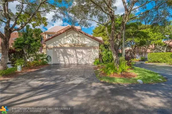 5243 Majorca Club Dr, Boca Raton, FL 33486