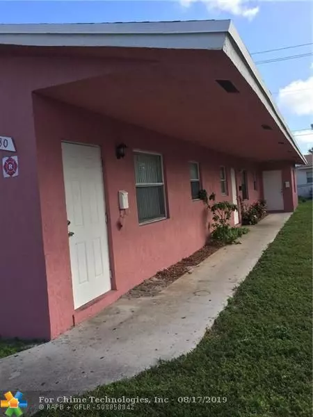 Oakland Park, FL 33334,230 NE 40th Ct