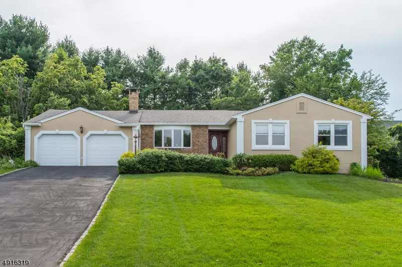 55 PEACH TREE CT, Hawthorne Boro, NJ 07506