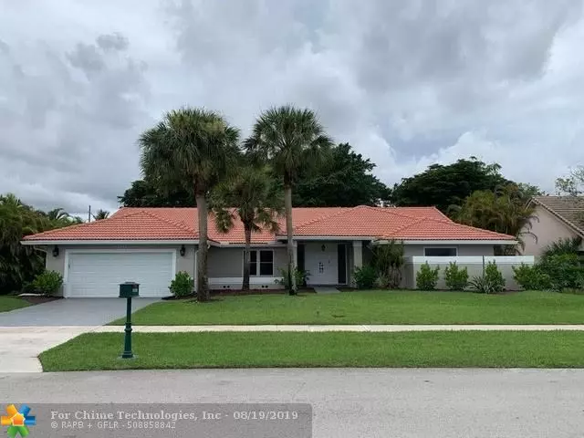 Boca Raton, FL 33428,10796 Boca Woods Ln