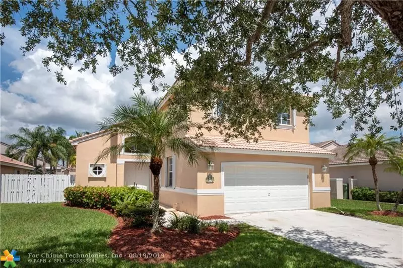 322 SW 193rd Ave, Pembroke Pines, FL 33029