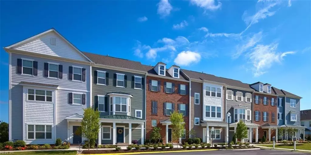 1729 Perla DR, Virginia Beach, VA 23456