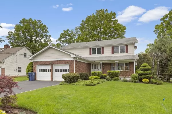 61 DORIS WAY, Clark Twp., NJ 07066