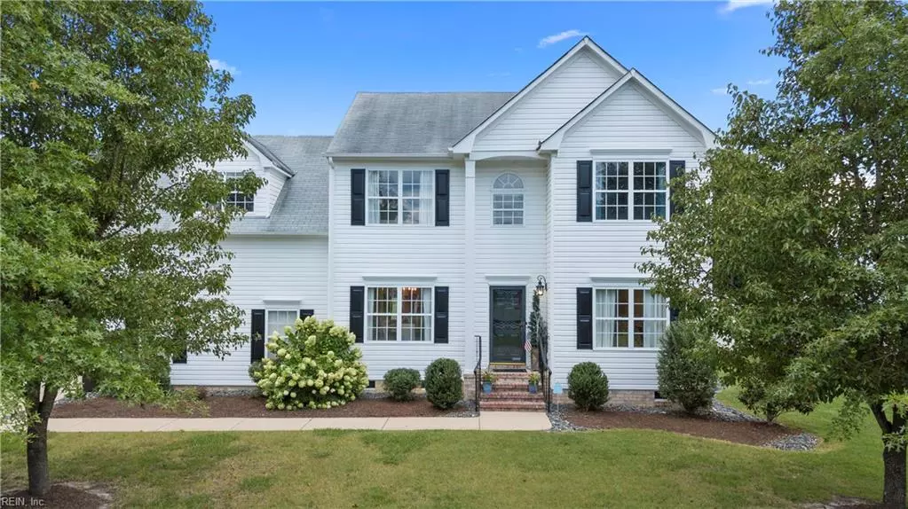 2417 Hillcrest Meadows LN, Virginia Beach, VA 23456