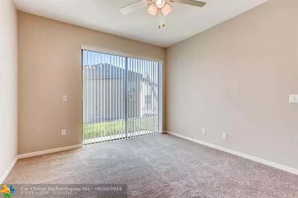 Fort Pierce, FL 34947,5104 Joyous  #422