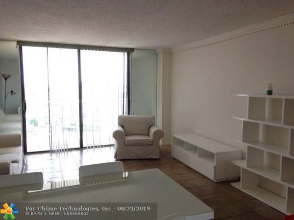 North Miami, FL 33181,13499 Biscayne Blvd  #1412