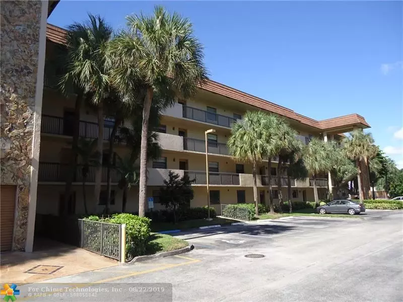 4950 E Sabal Palm Blvd  #106, Tamarac, FL 33319