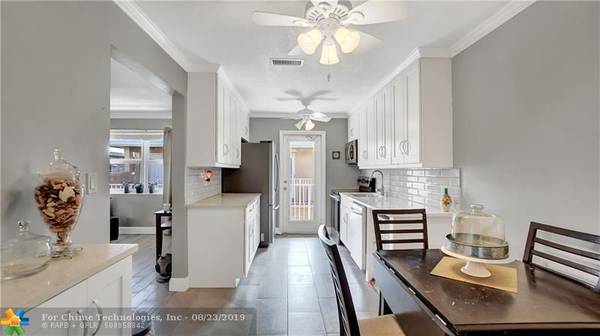 Lighthouse Point, FL 33064,2753 NE 28th St  #10E