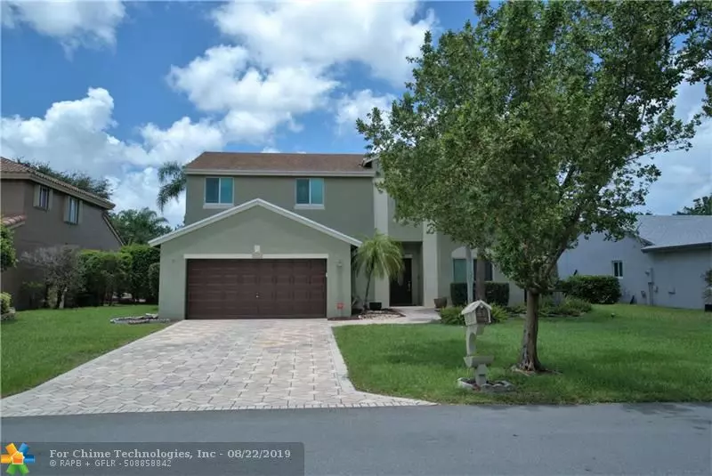 5471 NW 40th Ter, Coconut Creek, FL 33073