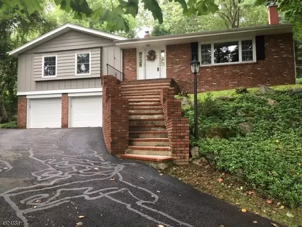57 WARREN RD, Sparta Twp., NJ 07871