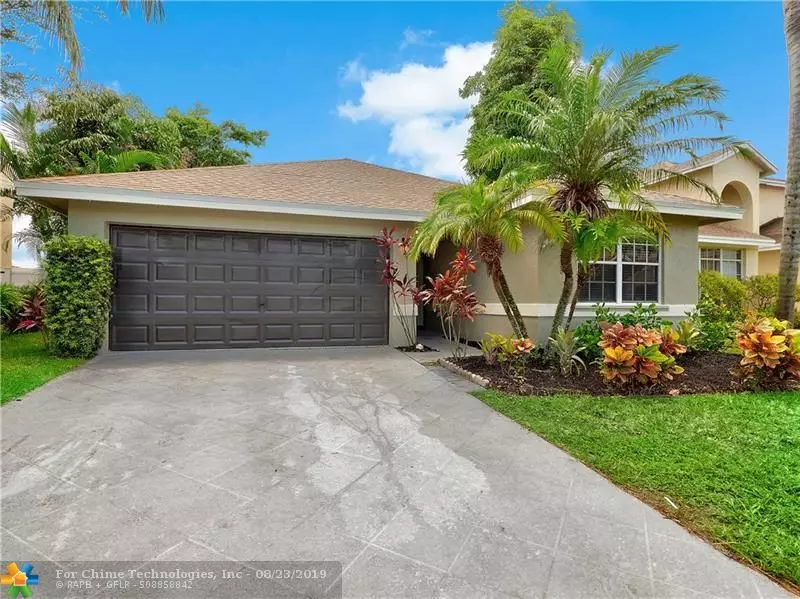 1069 Fairfax Cir, Boynton Beach, FL 33436