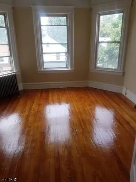 22 MISSION ST, Montclair Twp., NJ 07042