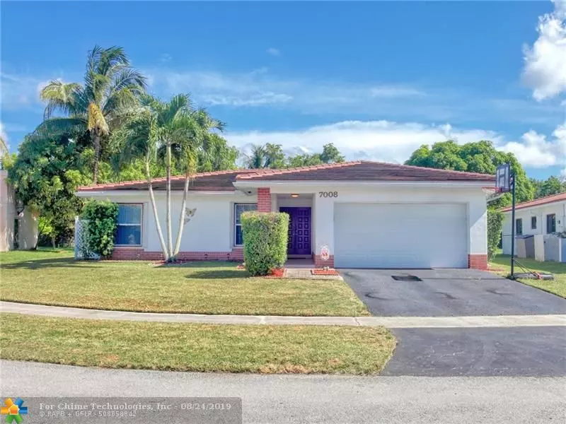 7008 NW 81st St, Tamarac, FL 33321