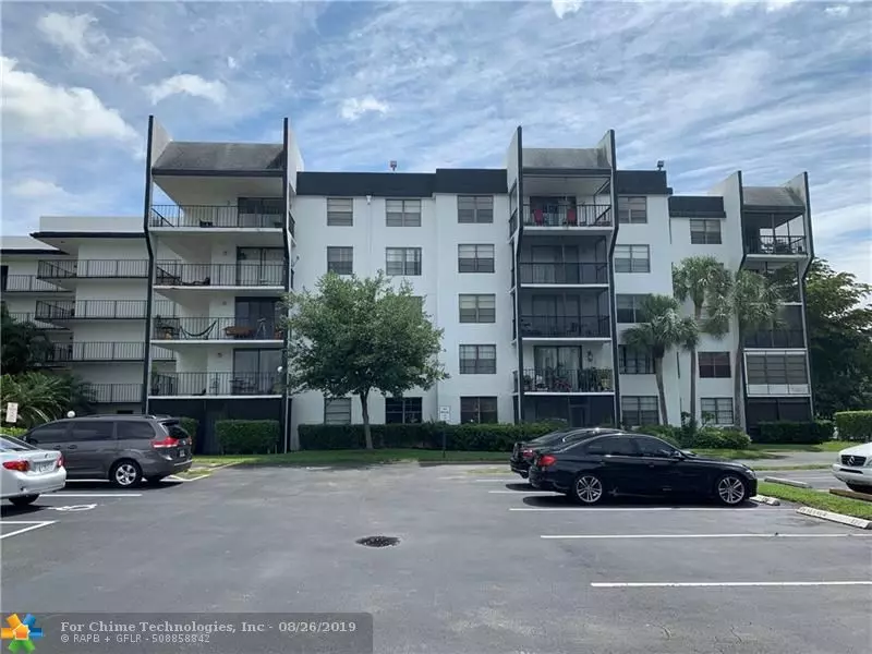 6190 Woodlands Blvd  #110, Tamarac, FL 33319