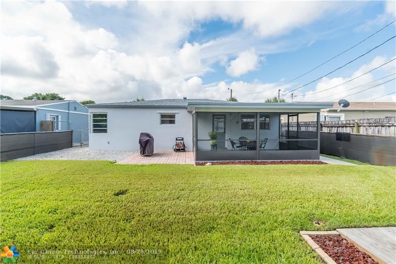 Oakland Park, FL 33309,231 NW 54th St