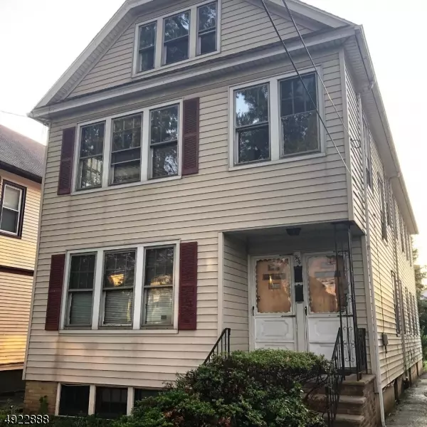 934 Madison Ave, Elizabeth City, NJ 07201