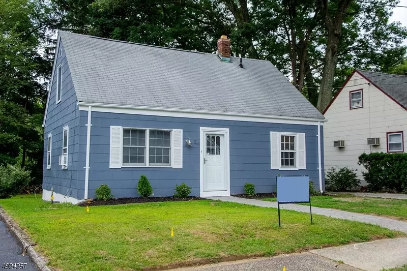 84 ROBERTSON AVE, Hawthorne Boro, NJ 07506