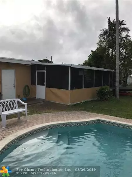 207 SE 3rd St, Dania Beach, FL 33004