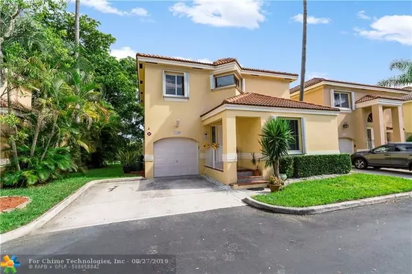 Coral Springs, FL 33071,11389 Lakeview Dr #8-C