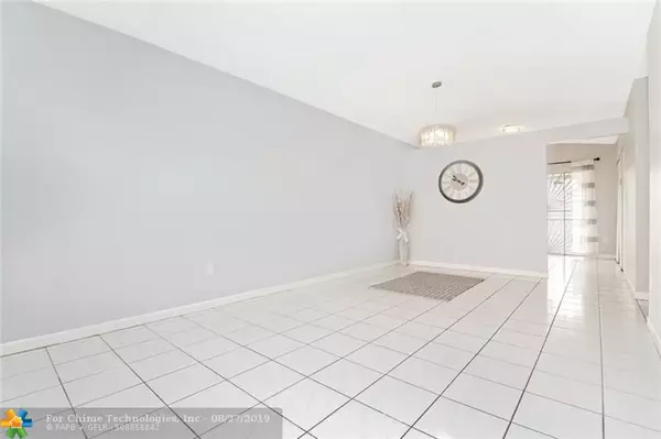 Hialeah, FL 33016,2250 W 74th Pl  #8-C